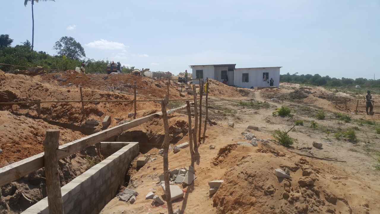 Larchfield Construction r2 Larchfield Construction r2