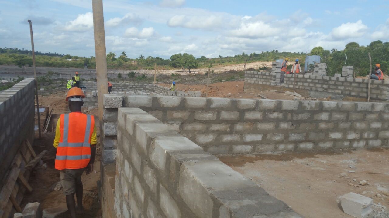 Larchfield Construction r3 Larchfield Construction r3